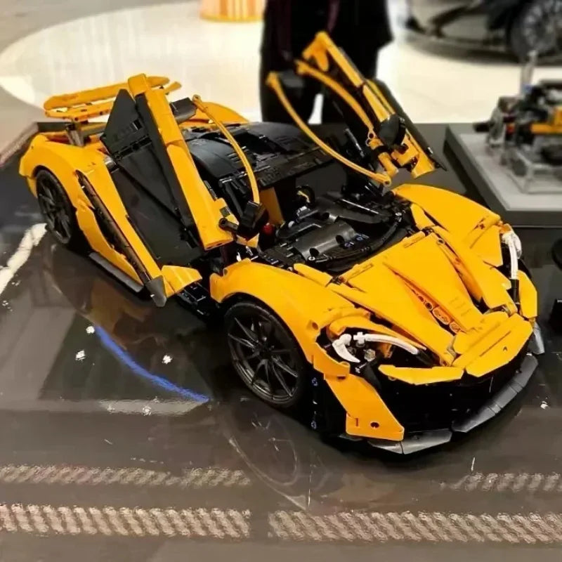 Mclaren P1 3890+ pieces